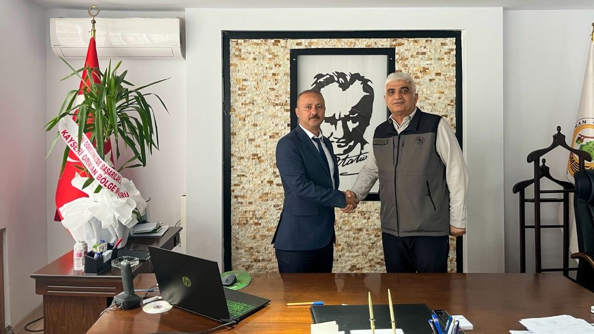 Kayseri’ye Bağlı Müdür Görevine Başladı! İlk Ziyaret O Isimden Oldu (2)