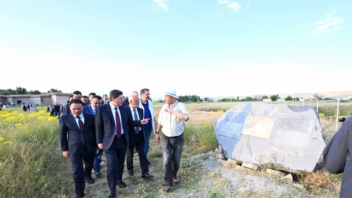 Kto Bakan Tunç (5)