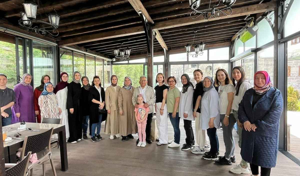 Memduh Büyükkılıç, Meslektaşları İle Buluştu (3)