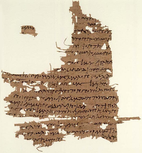 2. Meryem’in Kuraları İncili
Kıptice yazılmış, 1500 yıllık Meryem’in Kuraları İncili, diğer İncillerden farklı olarak İsa’nın hayatına değil, 37 kehanete odaklanıyor. Harvard Üniversitesi’nde saklanan bu metin, 2014’te Prof. Anne Marie Luijendijk tarafından deşifre edildi. Sorulara yanıt bulmak için rastgele seçilen kehanetlerle kullanılan bu İncil, antik bir kehanet aracı olarak dikkat çekiyor.