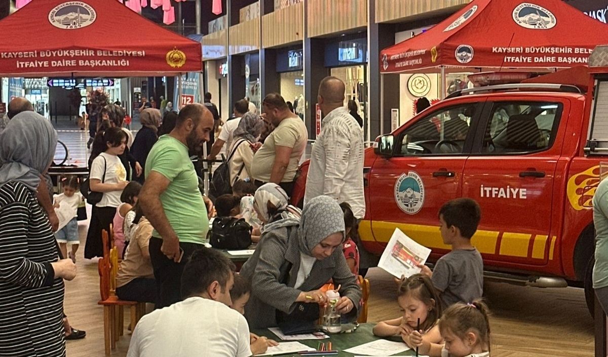Miniklere Itfaiye Etkinliği (2)