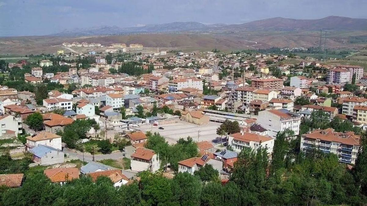 Sivasın Ilçesi Kayseri Bağlandı (1)