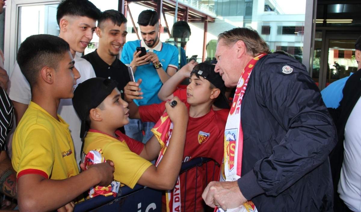 Volkan Ana Manşet (78)