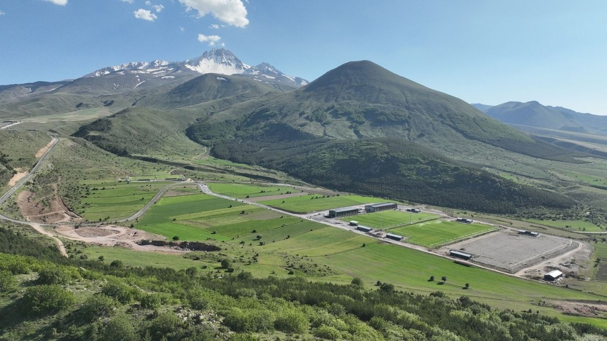 Yüksek Irtifa Kamp Merkezi (1)
