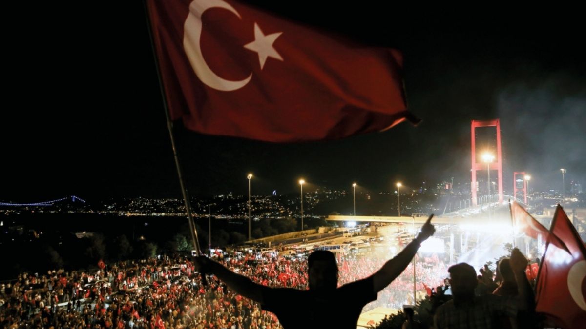 15 Temmuz Resmi Tatil Mi (3)