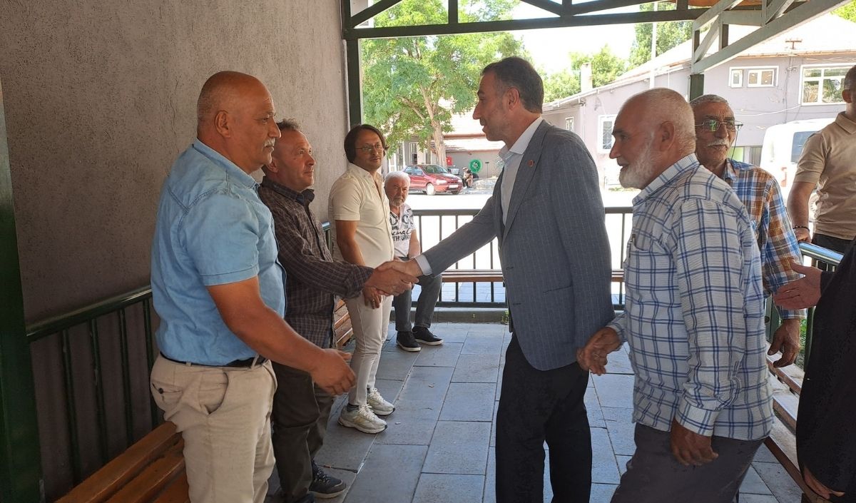 Akkışla’ya Sürpriz Saadet Partisi İl Yönetimi Sahaya İndi (2)