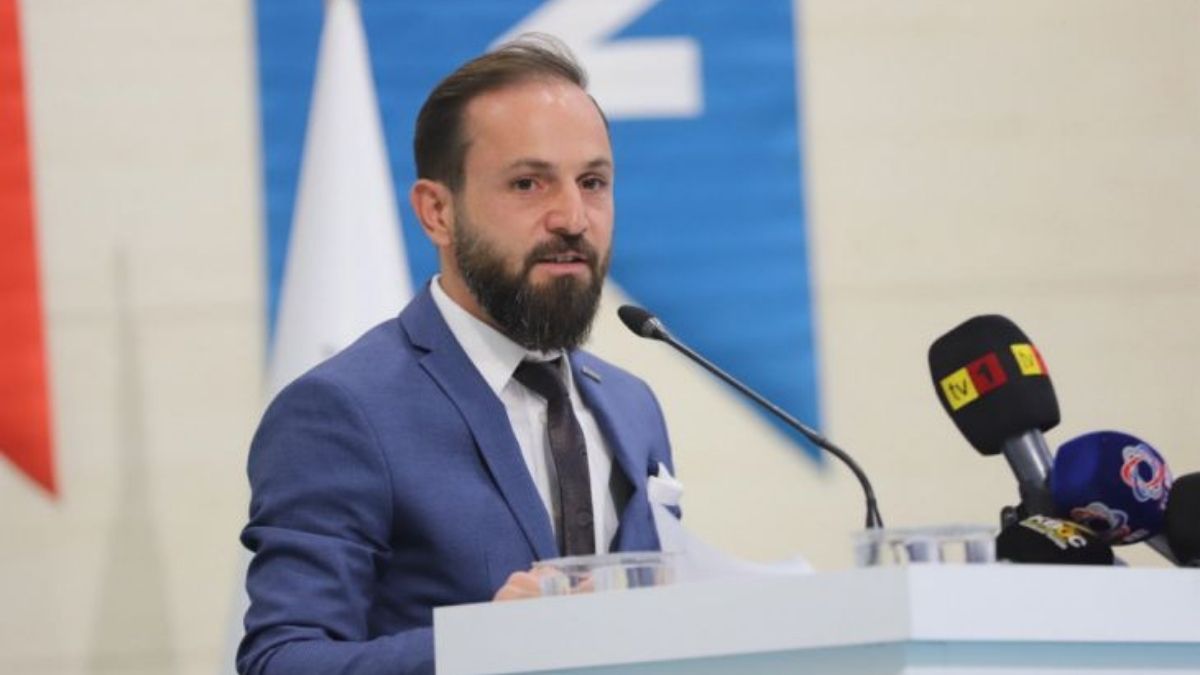 Ali Özcan (1)