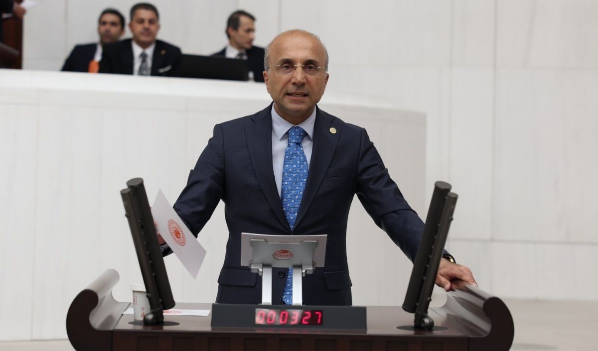 Aşkın Genç Ilaç Tepkisi