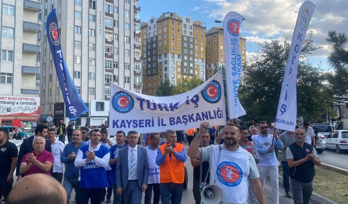 Aşkın Genç Türk Iş (1)