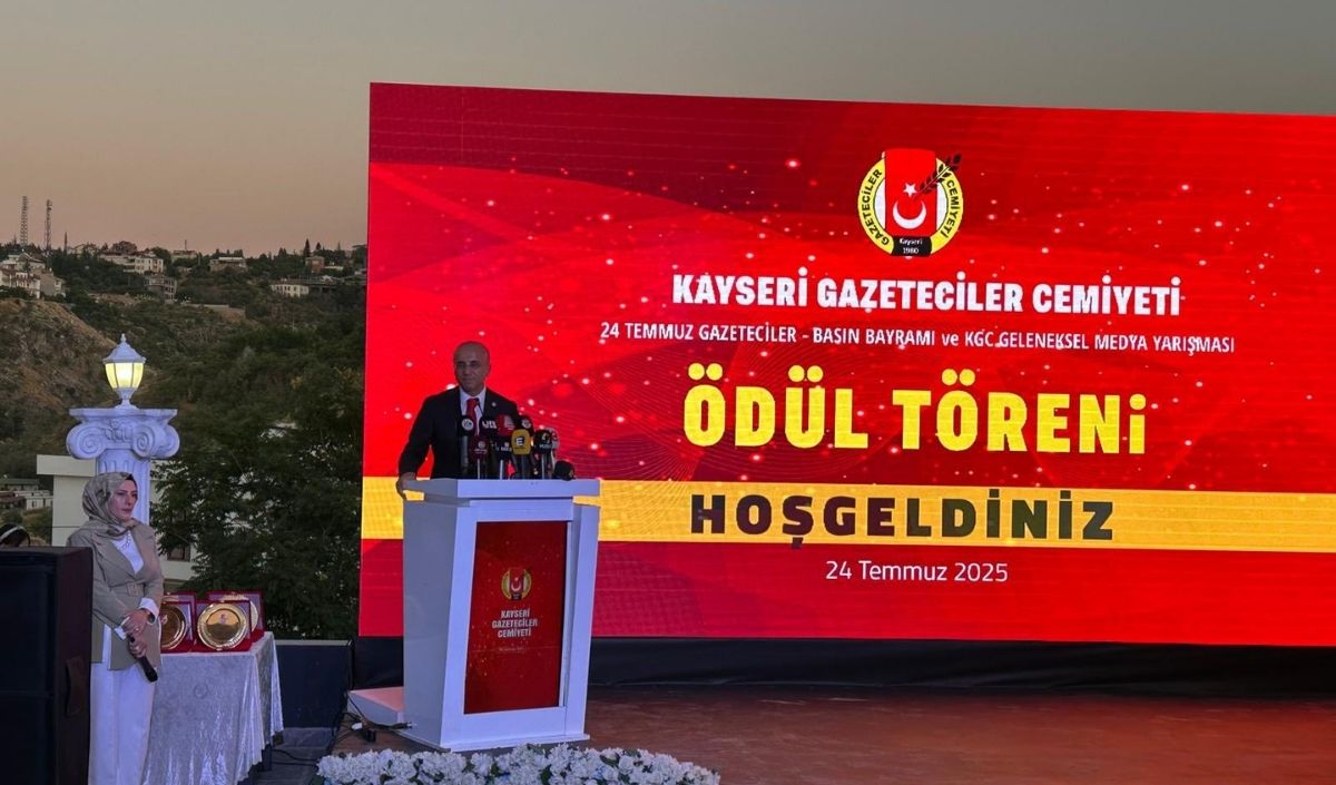 Basın Bayramı’nda Anlamlı Mesaj! Aşkın Genç’ten Sansür Tepkisi! (5)
