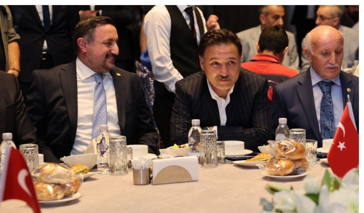 Bi̇rli̇k Vakfi (2)