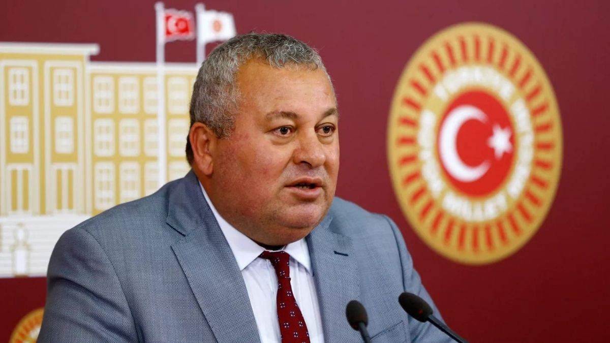 Cemal Enginyurt (2)