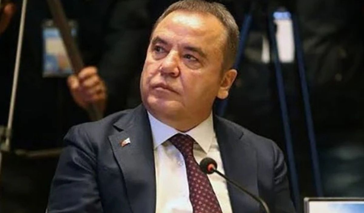 Chp'li Belediyelere Operasyon Devam Ediyor Antalya , Adana Ve Adıyaman'da Belediye Başkanları Gözaltına Alındı!