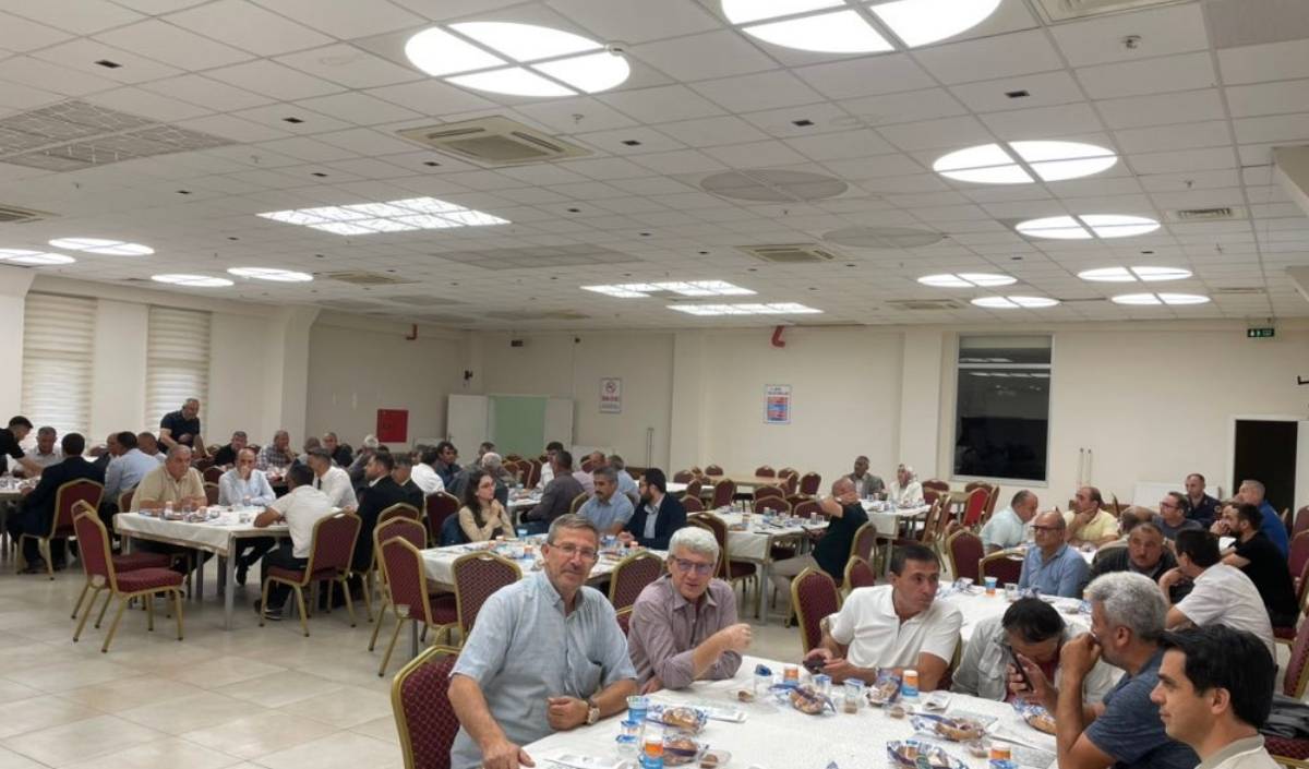 Cüneyt Caner Yeşilhisar'dan Hacılara Uğurlandı (5)
