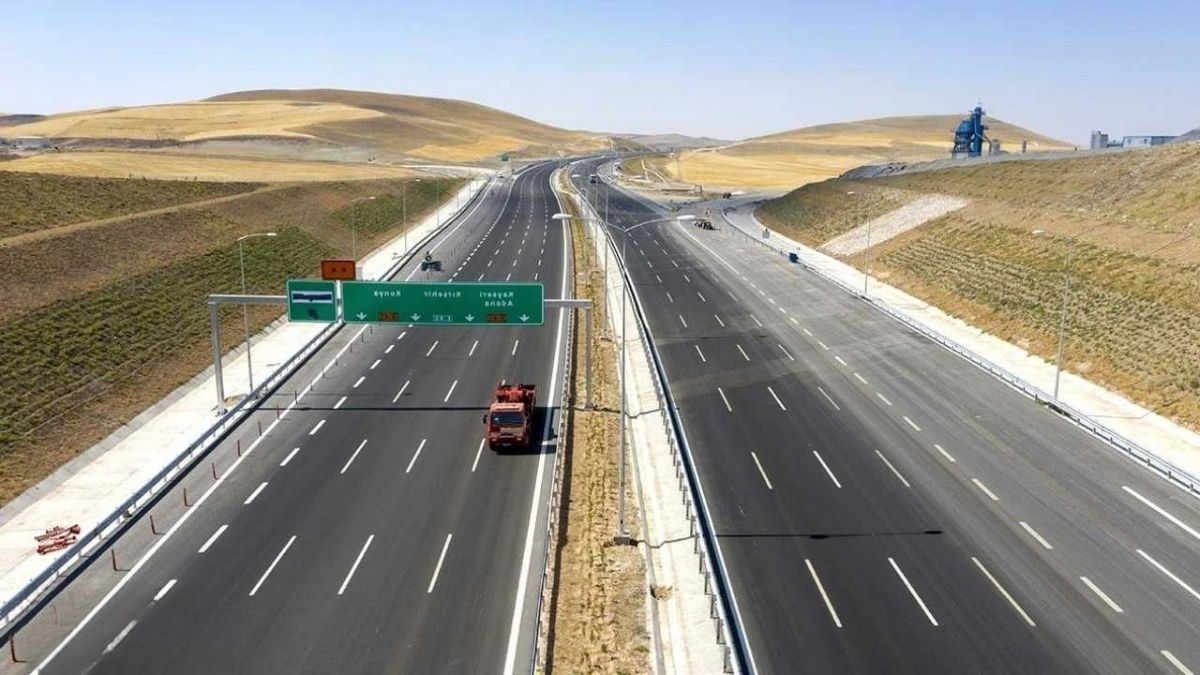 Devam Eden Yol Çalışmalası (8)