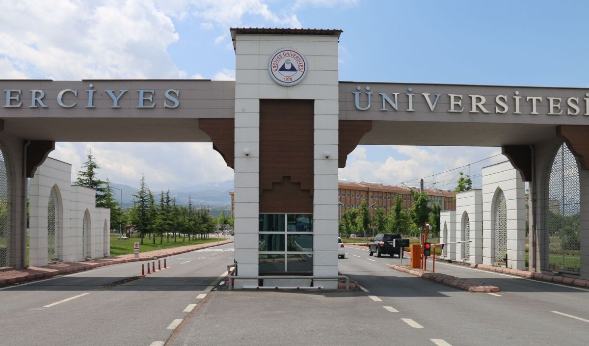 Erciyes Üniversitesi’nde O Başvurular Için Geri Sayım Başladı! (3)
