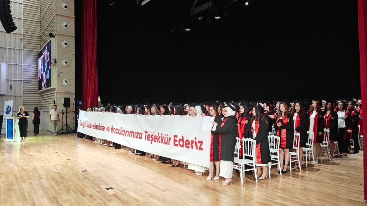 Erü Mezuniyet Tıp (1)