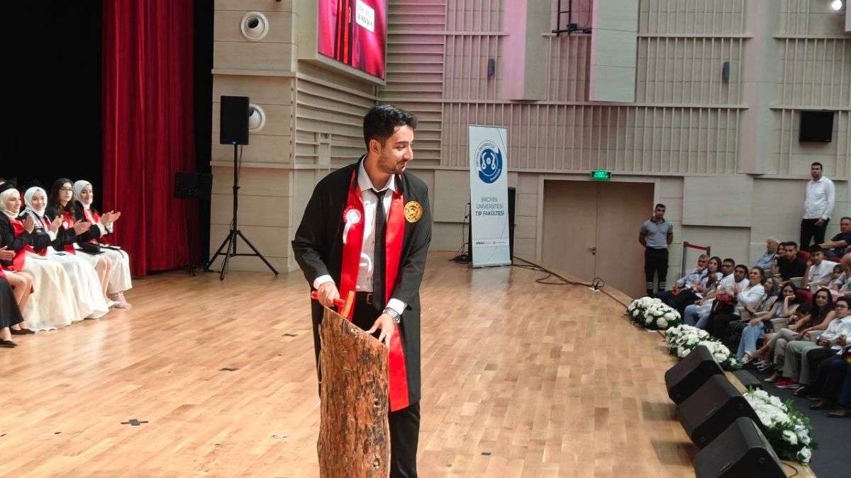Erü Mezuniyet Tıp (2)