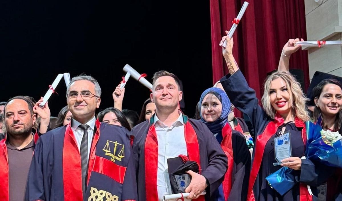 Gülhan Şahin (2)