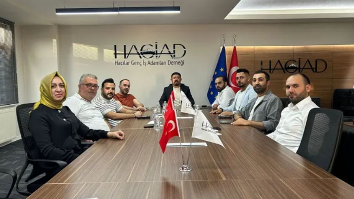 Hacılarlı Genç İş Adamları (2)