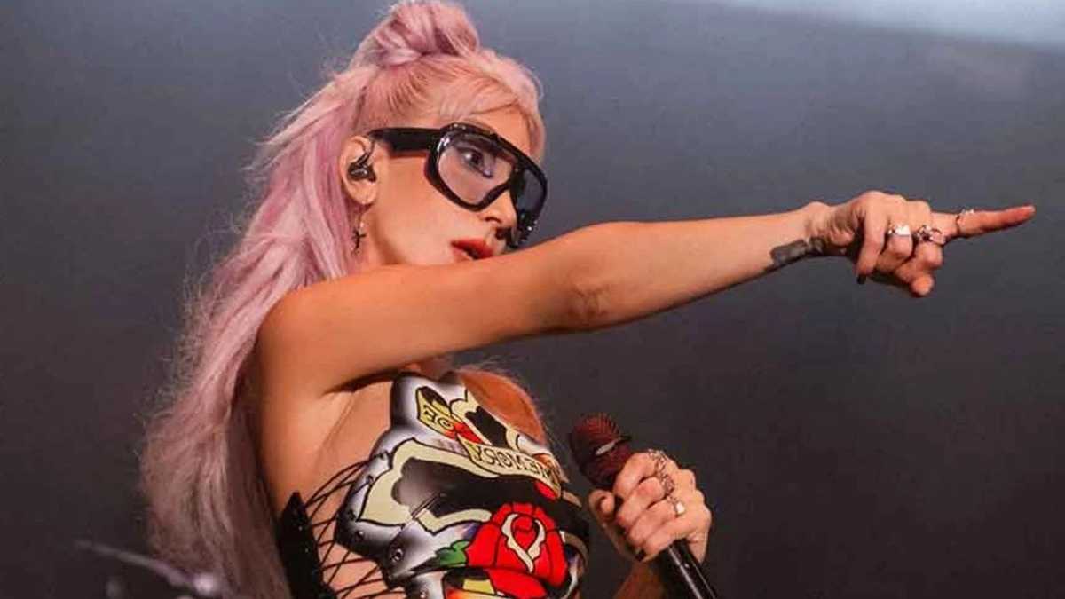 Hande Yener Kayseri'ye Geliyor (5)