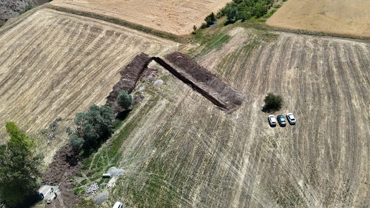Kayseri Fay Hattı Hendek (1)