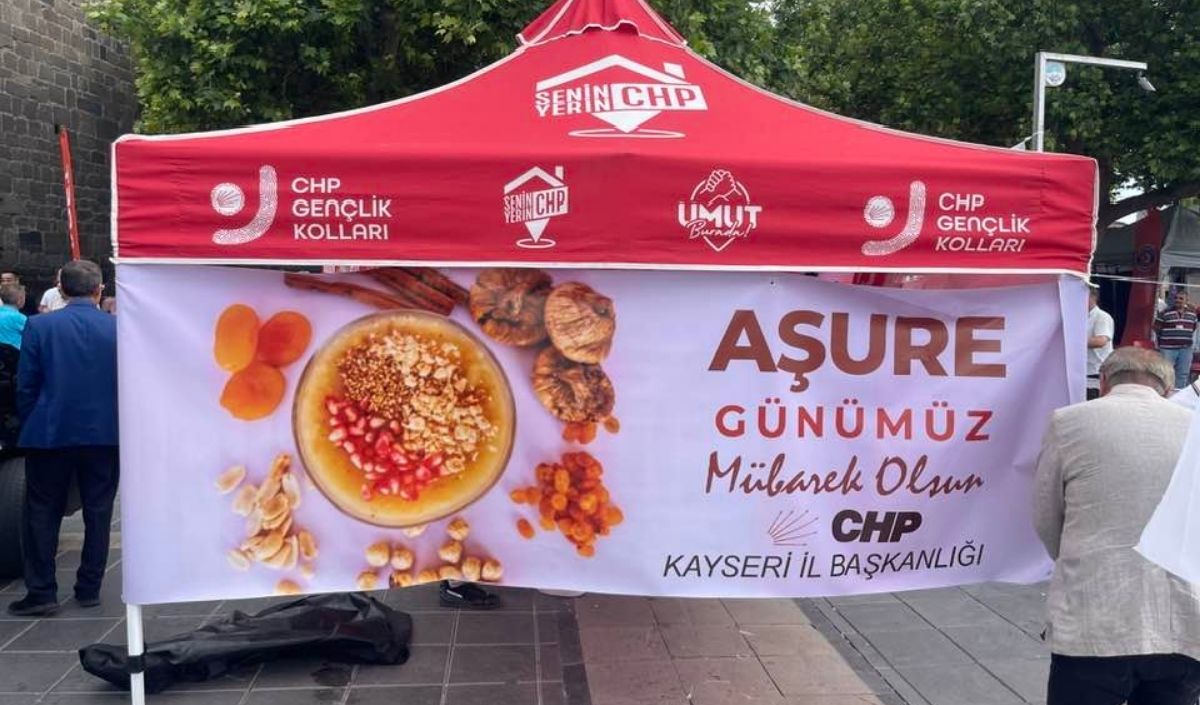 Kayseri Meydan Aşure Dağıtımı (4)
