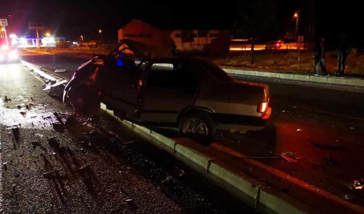 Kayseri Yolunda Feci Kaza! 3 Yaralı (1)
