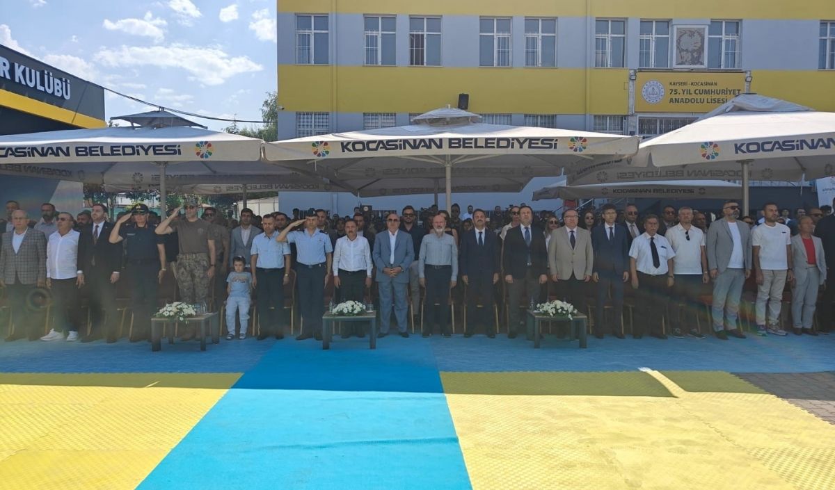 Kayseri’de Gençliğe Büyük Yatırım 56. Erva Spor Okulu Törenle Açıldı (1)