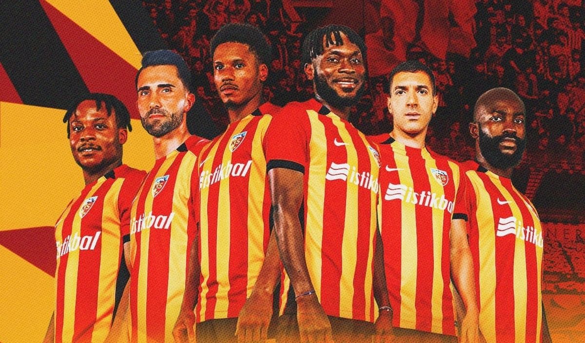 Kayserispor'da 6 Futbolcuya Birden Veda Edildi! (1)