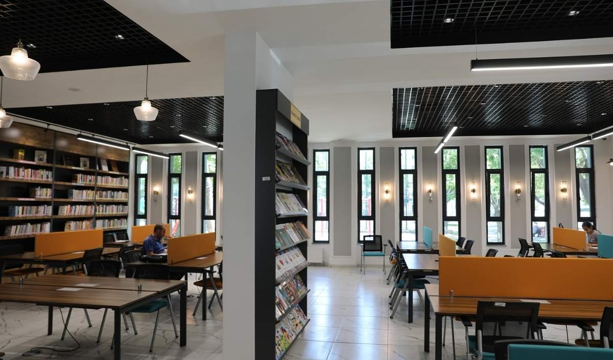 Kocasinan'dan Gençlere Hediye Yeşil Ve Modern Kütüphane! (7)