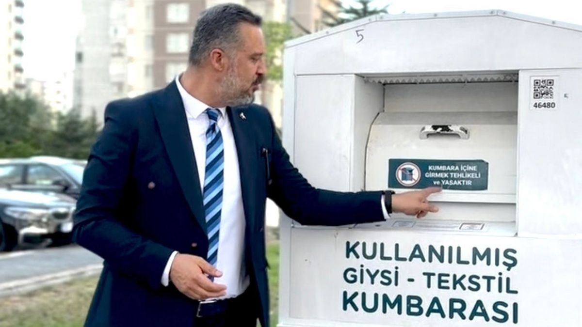 Kullanılmış Giysi Kumbarası (1)