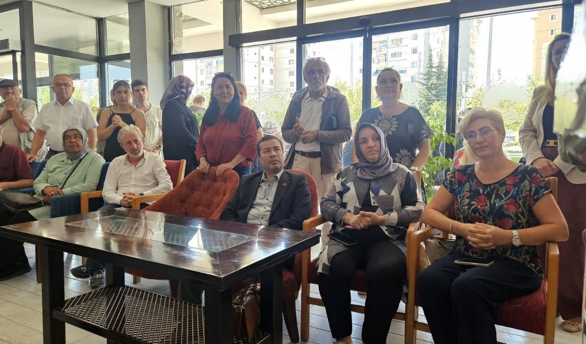 Melikgazi Chp Toplantısı (1)