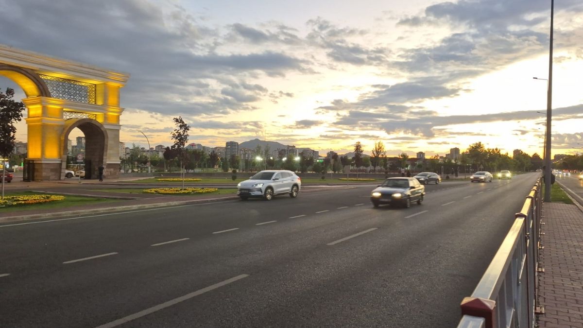 Millet Bahçesi Yol (3)