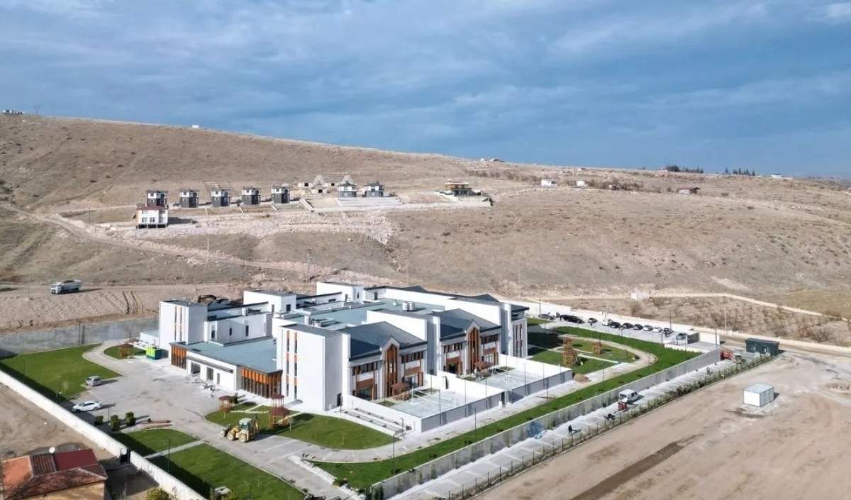 Nadire Ana Manşet (1)