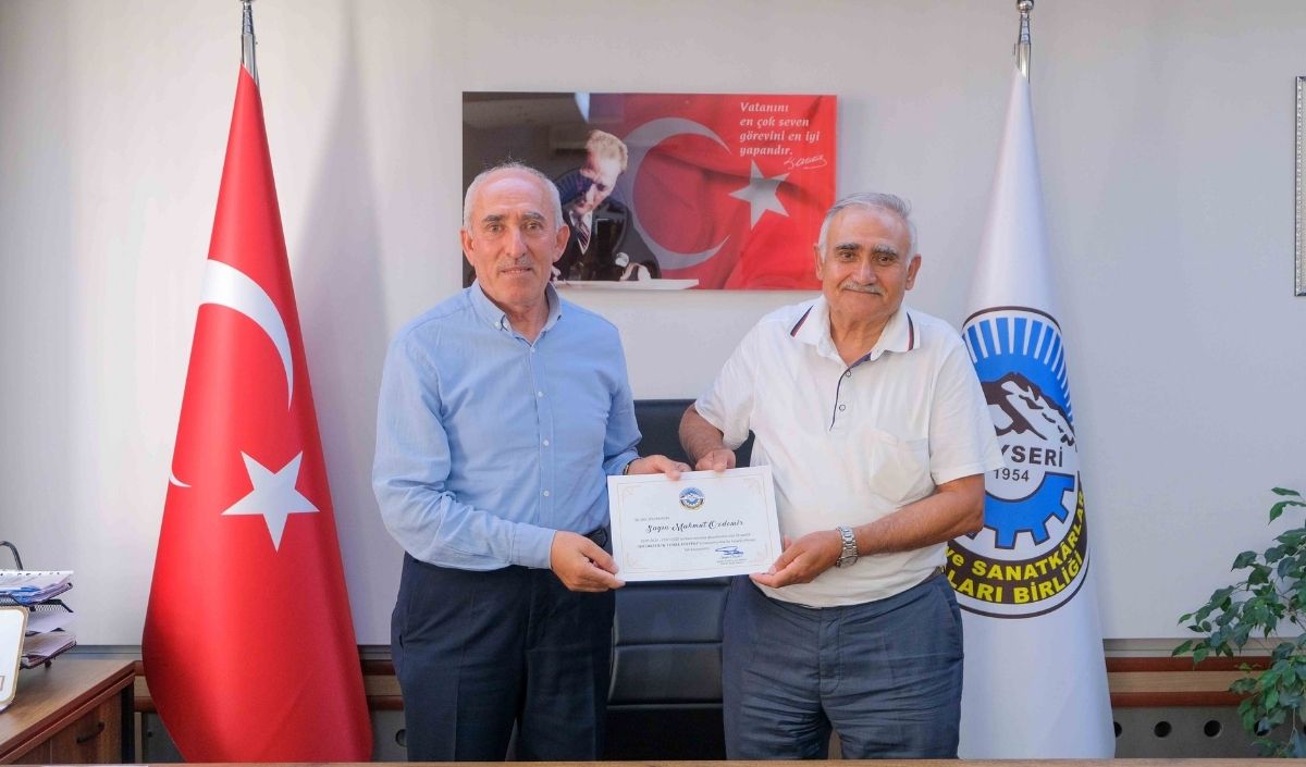 Nur Demi̇r (3)-1