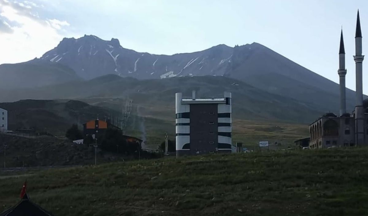 O Mekanda Yer Kalmadı Kayserililer Serinlemek Için Akın Akın Geldi (2)