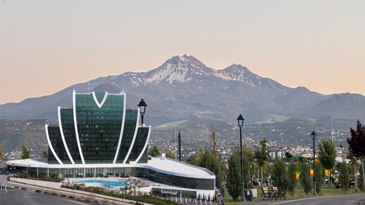 Otel Zinciri (2)