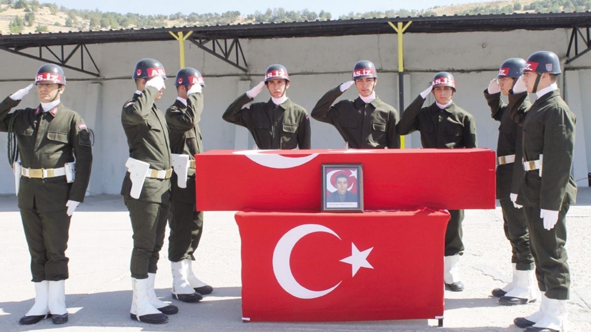 Pkk Kamu (7)