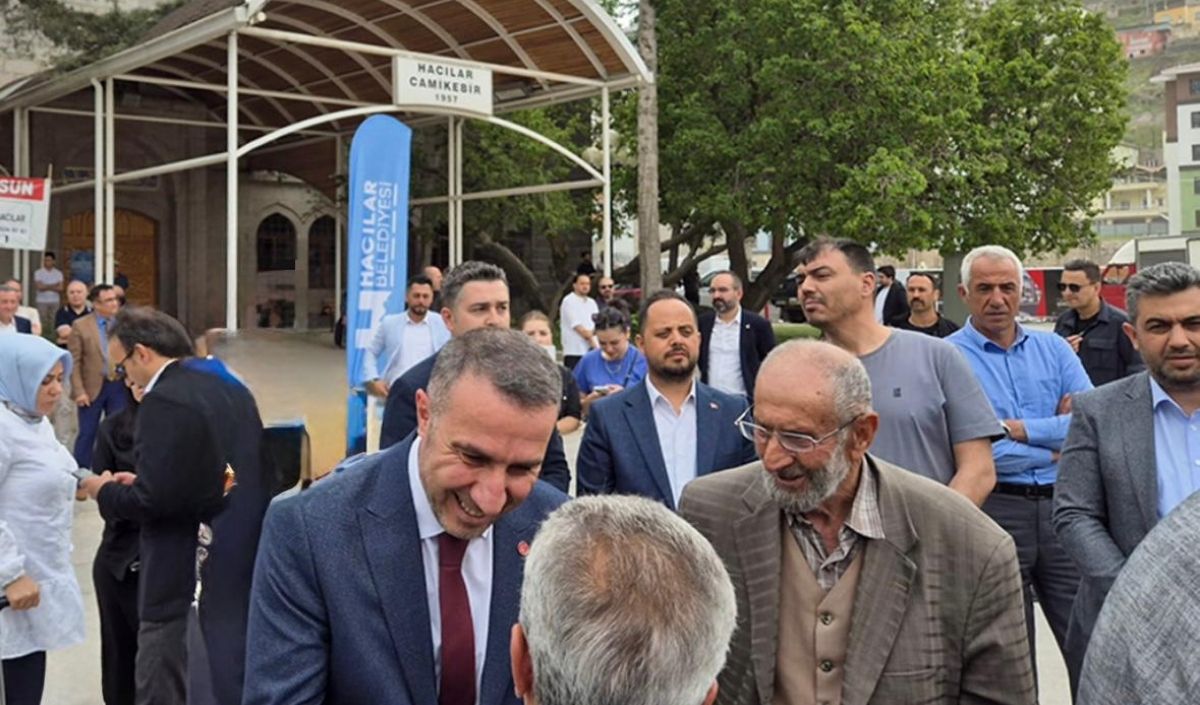 Saadet Parti̇si̇ (3)