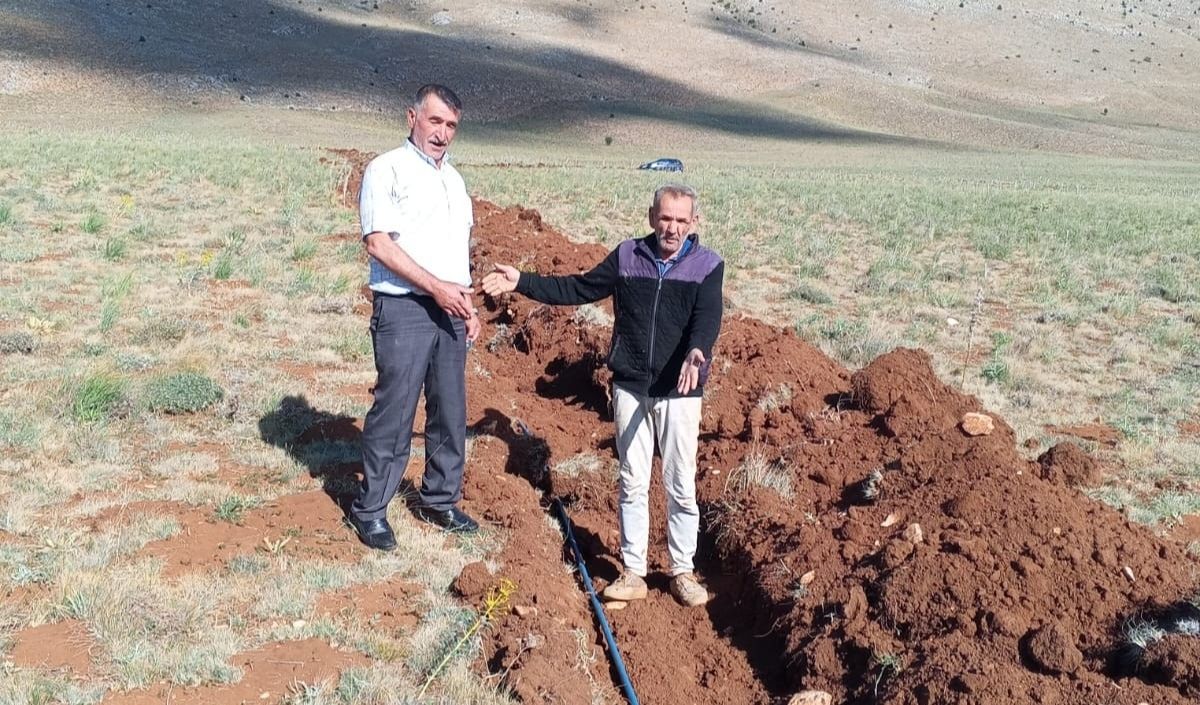 Sarız Belediyesi Mahallelerine Su Desteği (1)