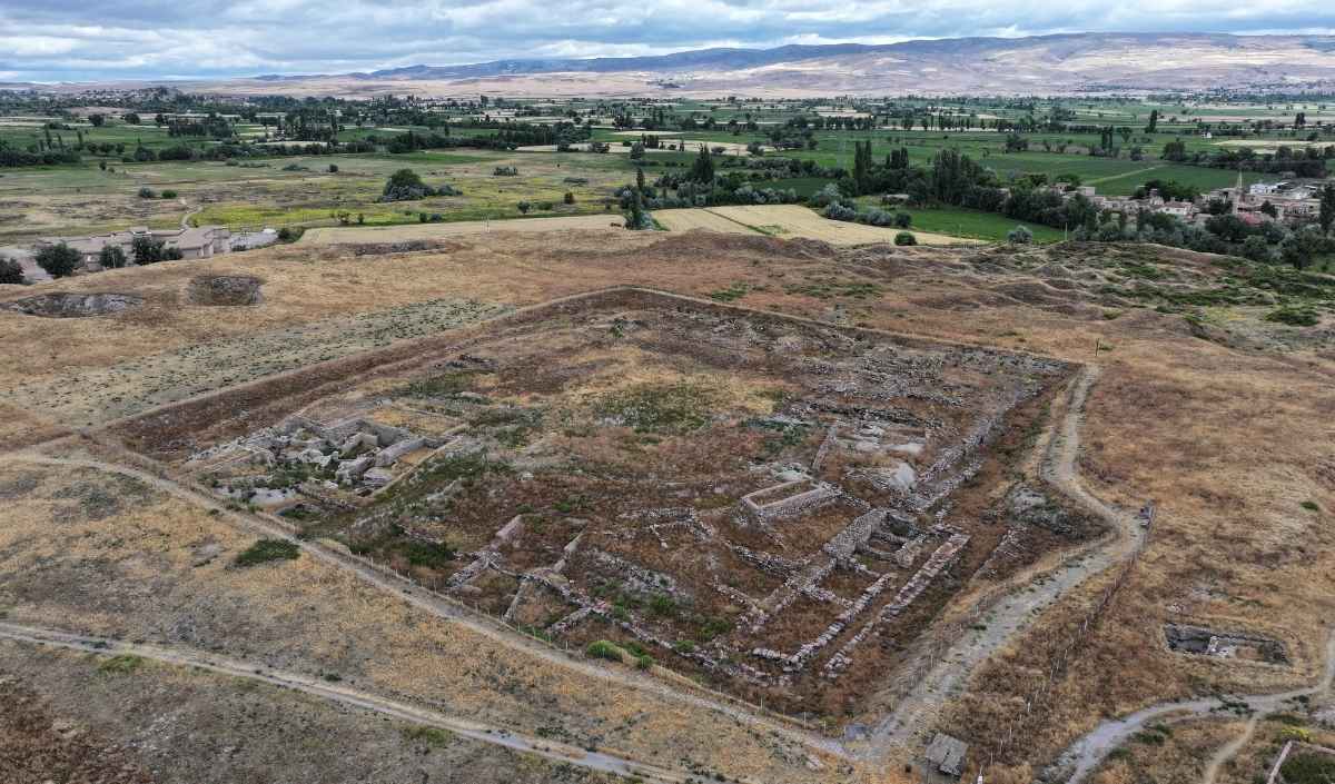 Tarih Yeniden Mi Yazılıyor Kültepe 8 Bin Yaşında Olabilir Mi (7)