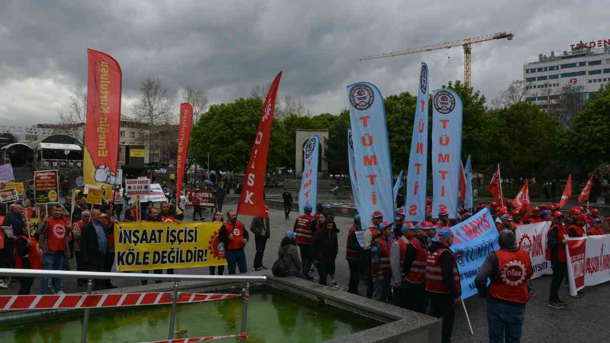 Türk İş (4)