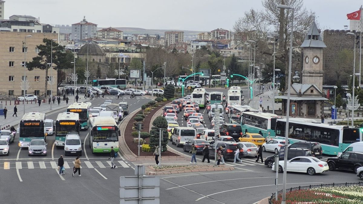 U Alt Geçit (1)