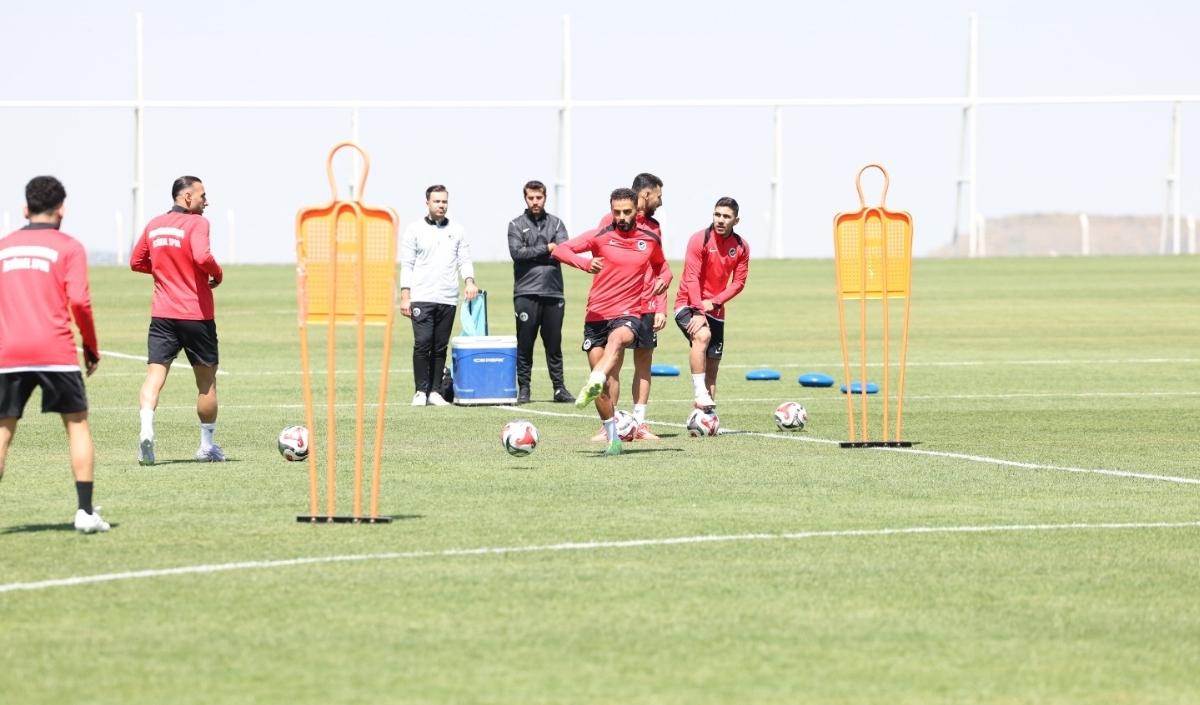 Volkan Ana Manşet 2025 07 09T125132.247