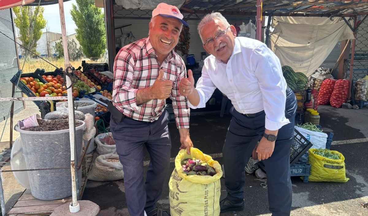 Yöresel Ürünler Pazarı (2)