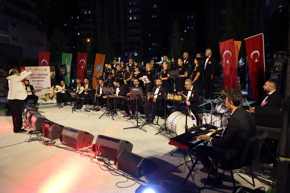 mustafa yalçın