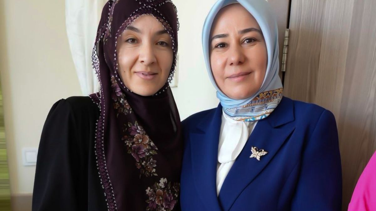 Akp Kadın Kolları (5)