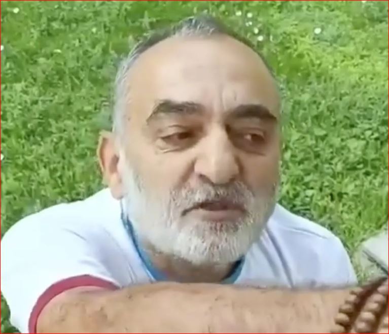 Araça Yakan Adam