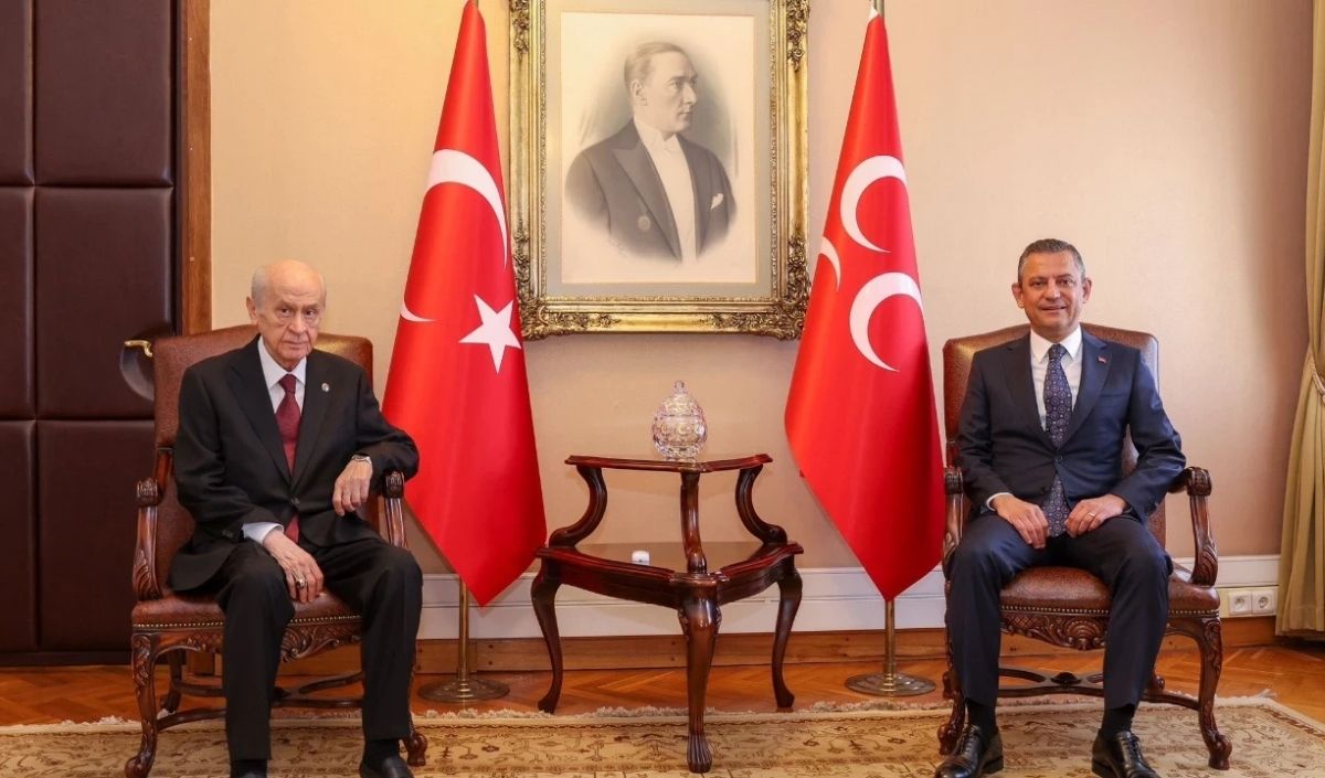 Chp Lideri Özel 'Bahçeli Bize Değil Ortağına Sesleniyorr
